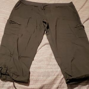 Elastic Grey Capris
